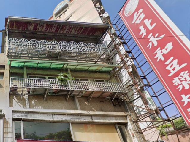 國立台北大學商圈法拍屋透天店面邊間