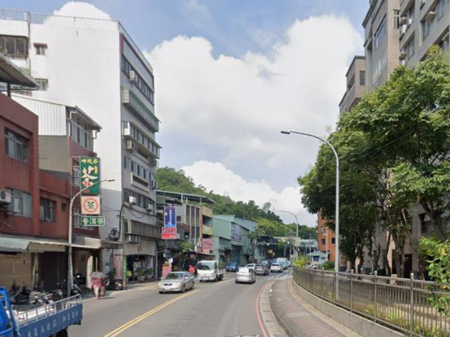 新北大樓法拍-7