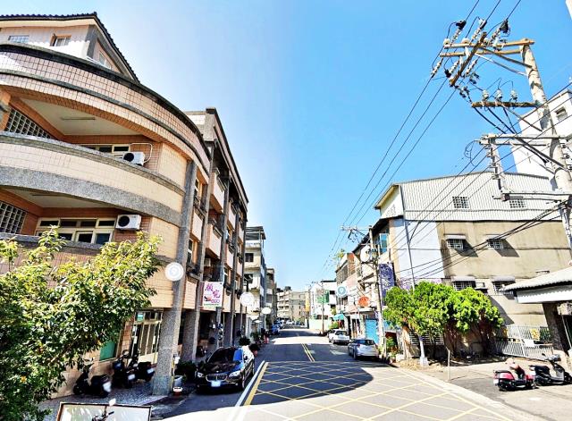 頭份東興路百家村三房