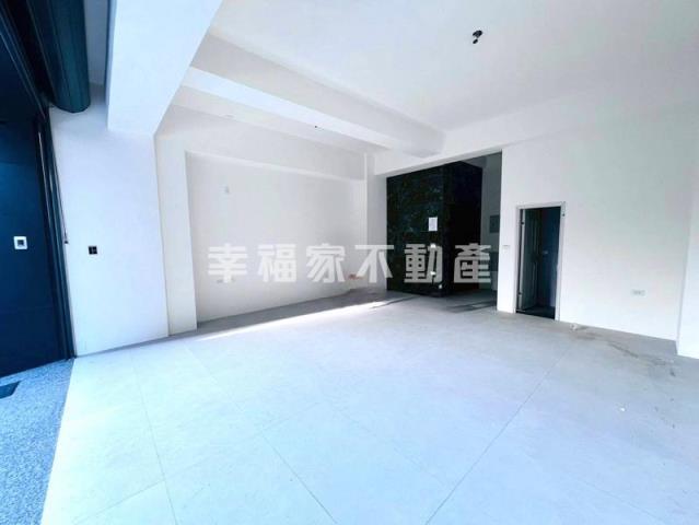 塩行重劃區全新電梯双車墅