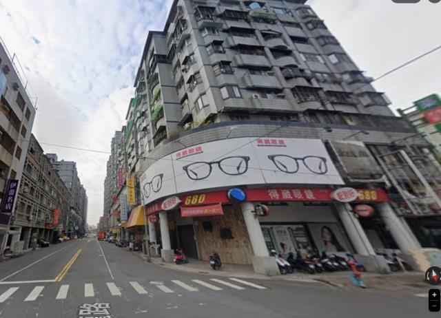 高雄三民區法拍大樓-3