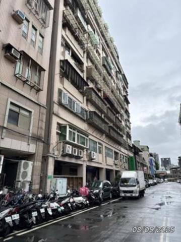新北三重華廈法拍-2