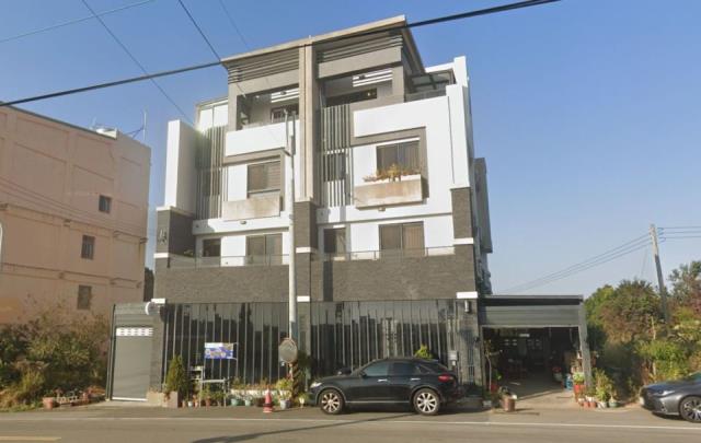 沙鹿區法拍屋南斗路透天優室法拍林小陽