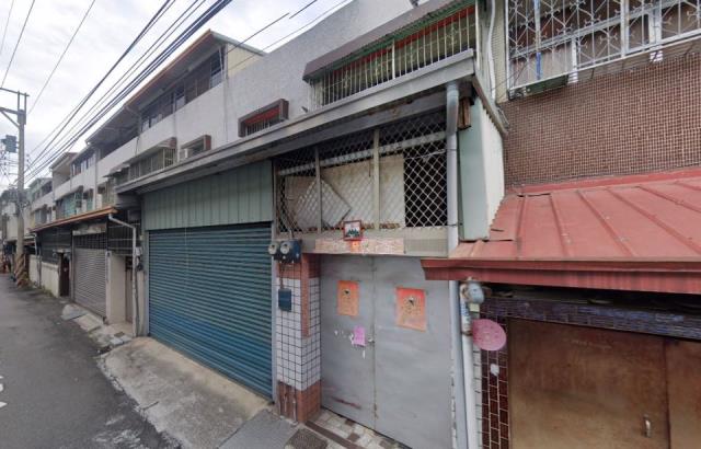 太平區法拍屋光興路透天優室法拍林小陽