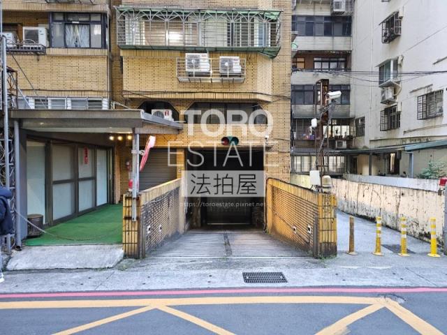 信義區法拍大樓-5
