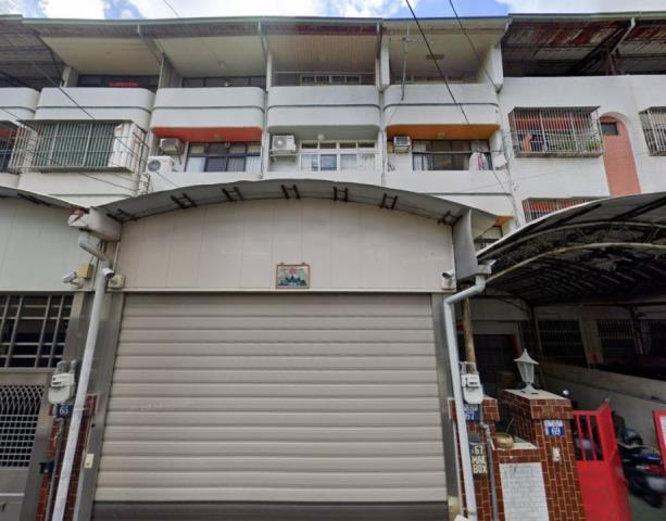 豐原區法拍屋南陽路透天優室法拍林小陽