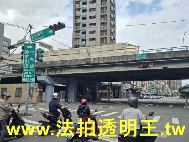 三重大樓法拍-6
