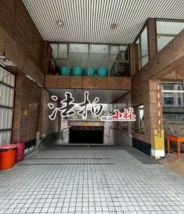 台中東區大樓法拍-1