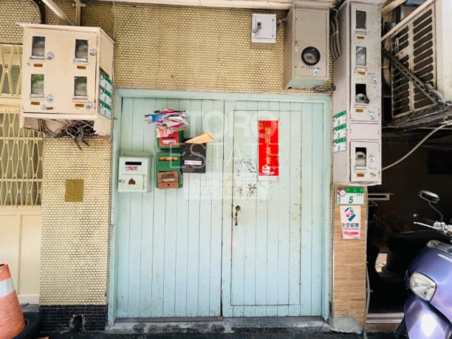 台北萬華法拍公寓-1