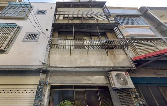 竹北市法拍屋竹義街透天優室法拍林小陽