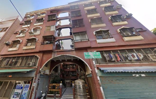 西屯區法拍屋天水西六街公寓優室法拍林小陽