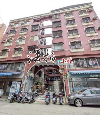 台中西屯法拍公寓-1