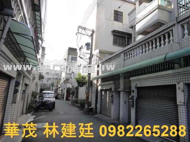 仁德德善路三樓透天