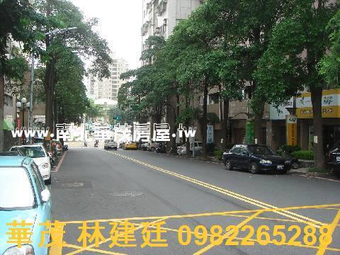 台南東區法拍大樓-2