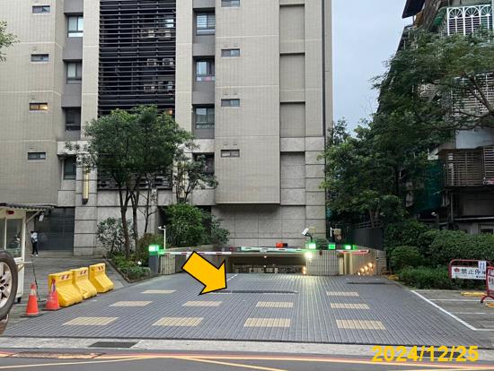 新北新店法拍大樓-4