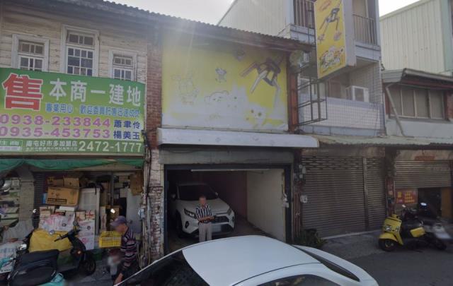 西屯區法拍屋光明路透店優室法拍林小陽