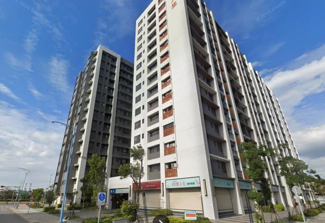 新北八里大樓拍賣-1