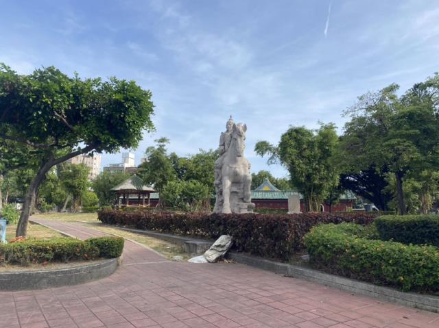 中西區透天-12