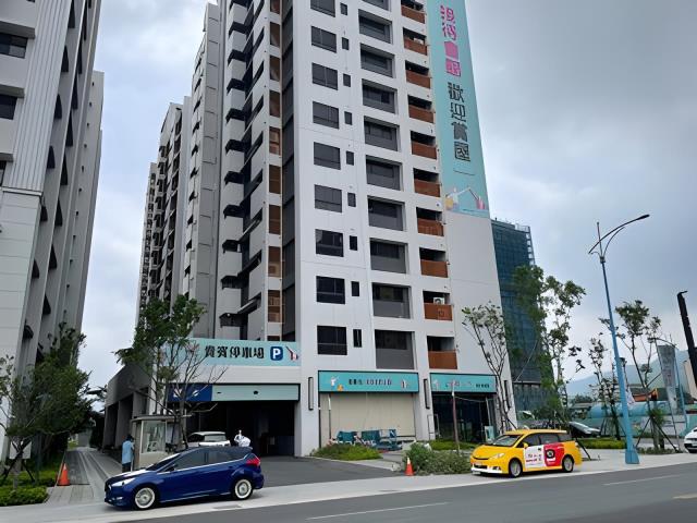 八里大樓拍賣-2