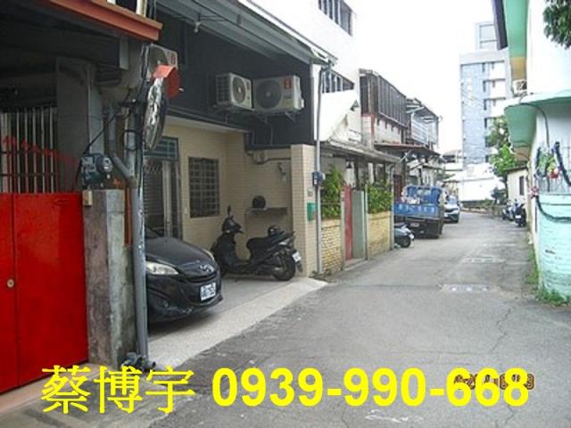大里法拍屋中興路透天