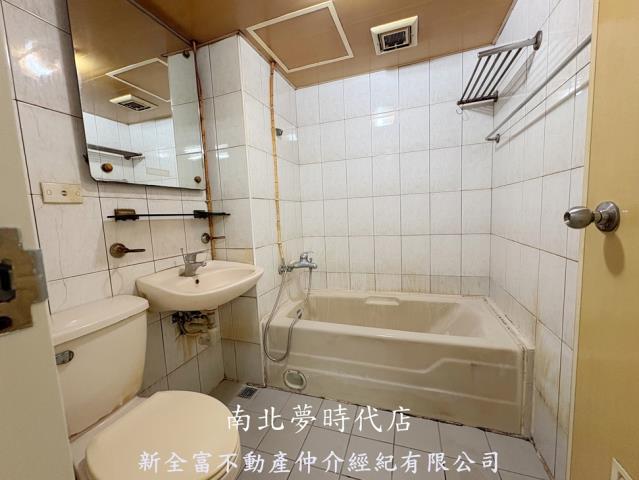 台南北區大樓-8