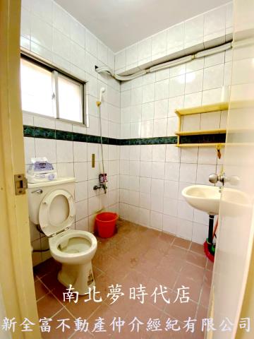 東區透天-9