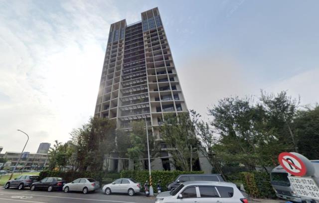 西屯區法拍屋中平路國聚之碩優室法拍林小陽
