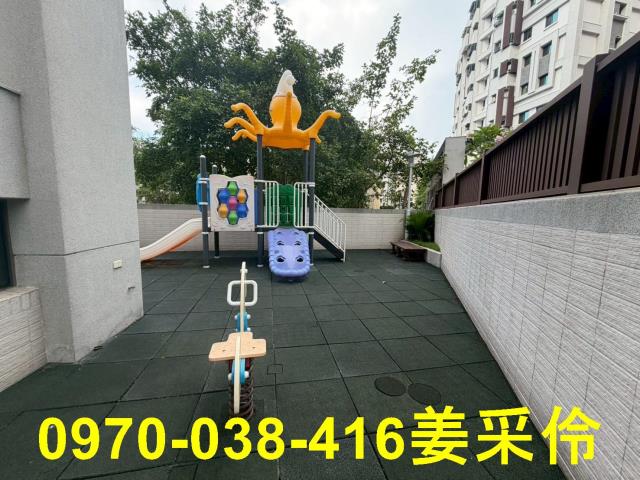嘉義西區大樓-3