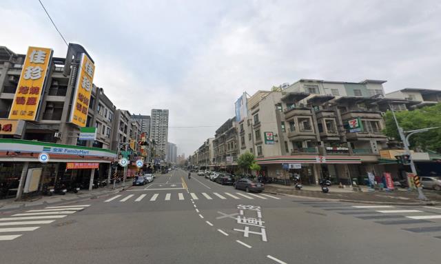 高雄楠梓透天法拍-4