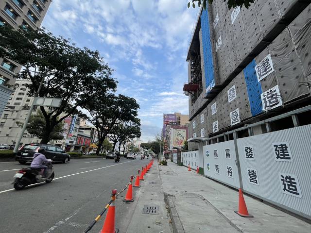 高雄大樓-4