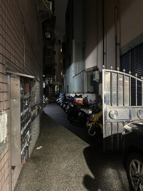 楠梓華廈法拍-4