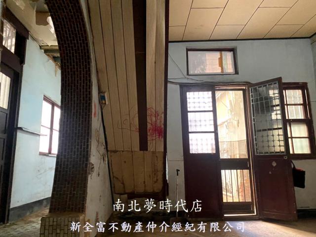 中西區透天-2