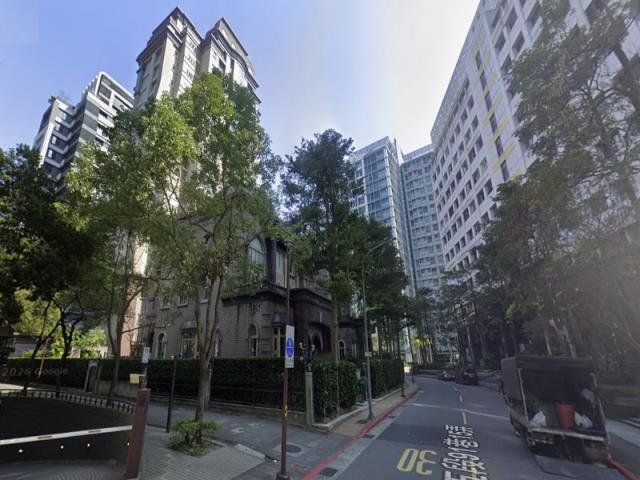 台北信義區大樓拍賣-7