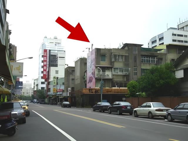高雄新興區公寓拍賣-1