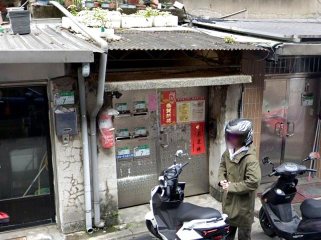 台北信義區公寓法拍-1