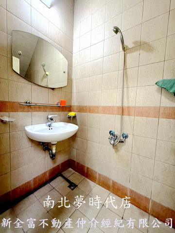 台南北區店面-10