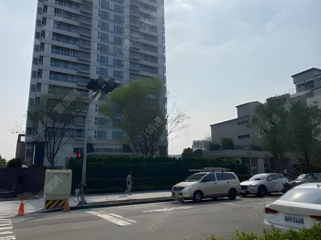 西屯法拍大樓-2