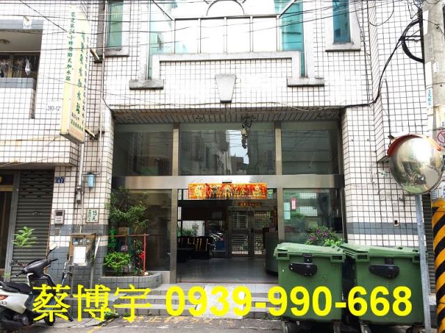 大里公教街泉福藝術家