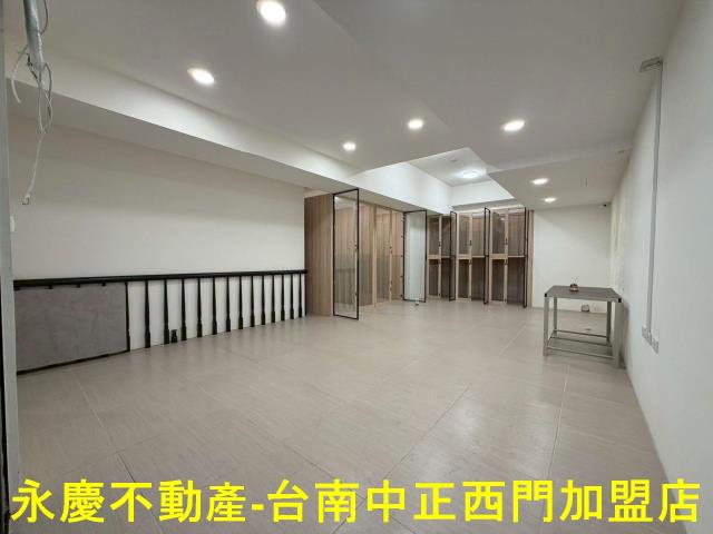 臻陶喜黃金店面附平面車位自用收租首選