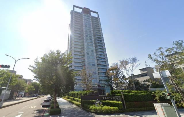 西屯區法拍屋龍富二十二路寶輝CITYPARK優室法拍林小陽