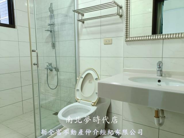 台南西港透天-11