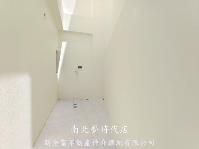 台南西港透天-13