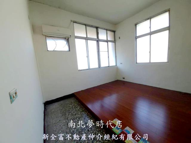 台南新營公寓-3