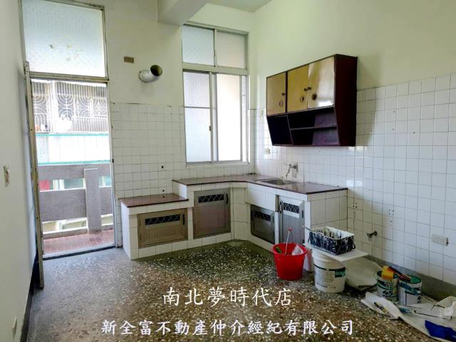 台南新營公寓-4