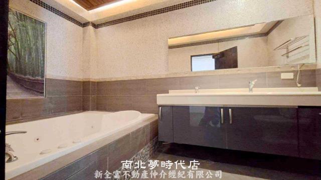 東區透天-13