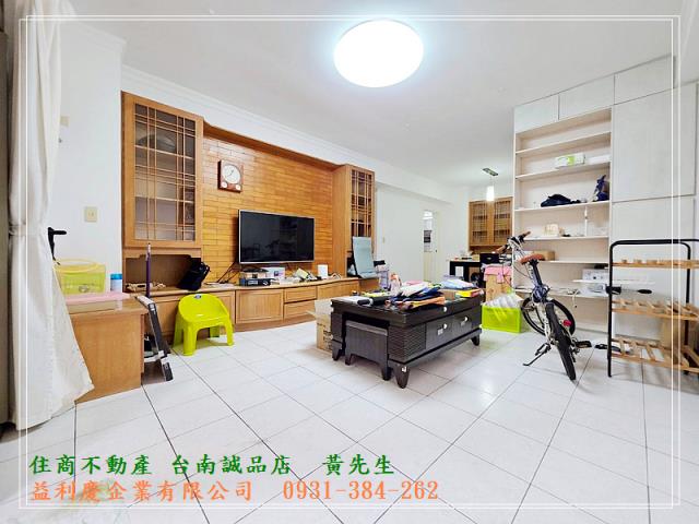 觀雲乙區空間四房平車台南培倫房屋土地0931384262