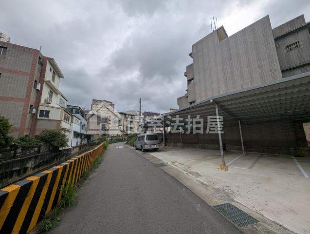 苗栗頭份華廈法拍-9
