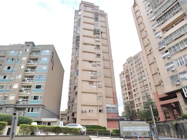 新北淡水大樓法拍-6