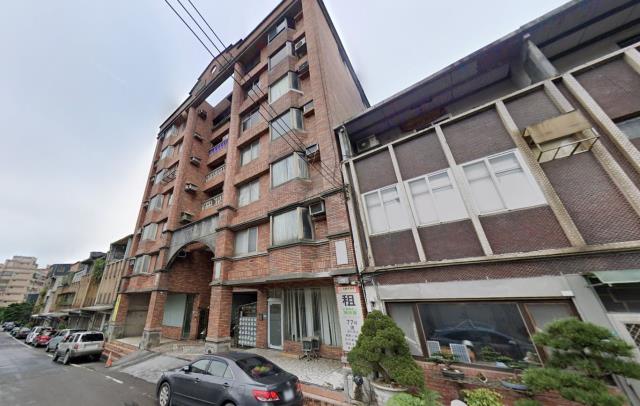 三芝區法拍屋忠孝街圓興居優室法拍林小陽