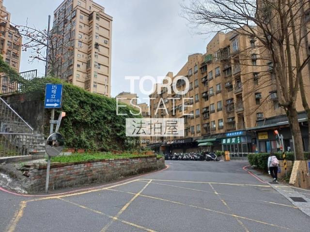 新北大樓法拍-7